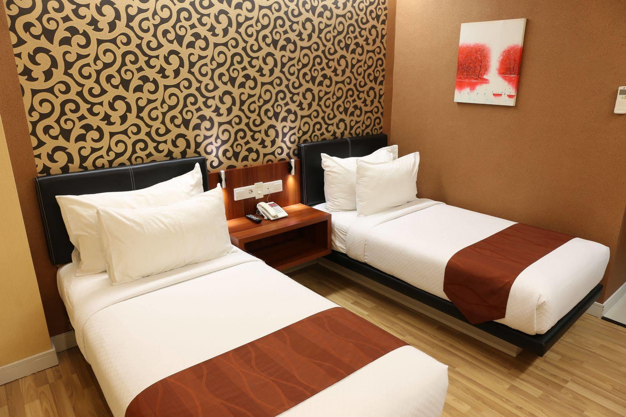 ซิตี้ฮับ โฮเต็ล แอด เกจายาน Hotel ยอกยาการ์ตา ภายนอก รูปภาพ