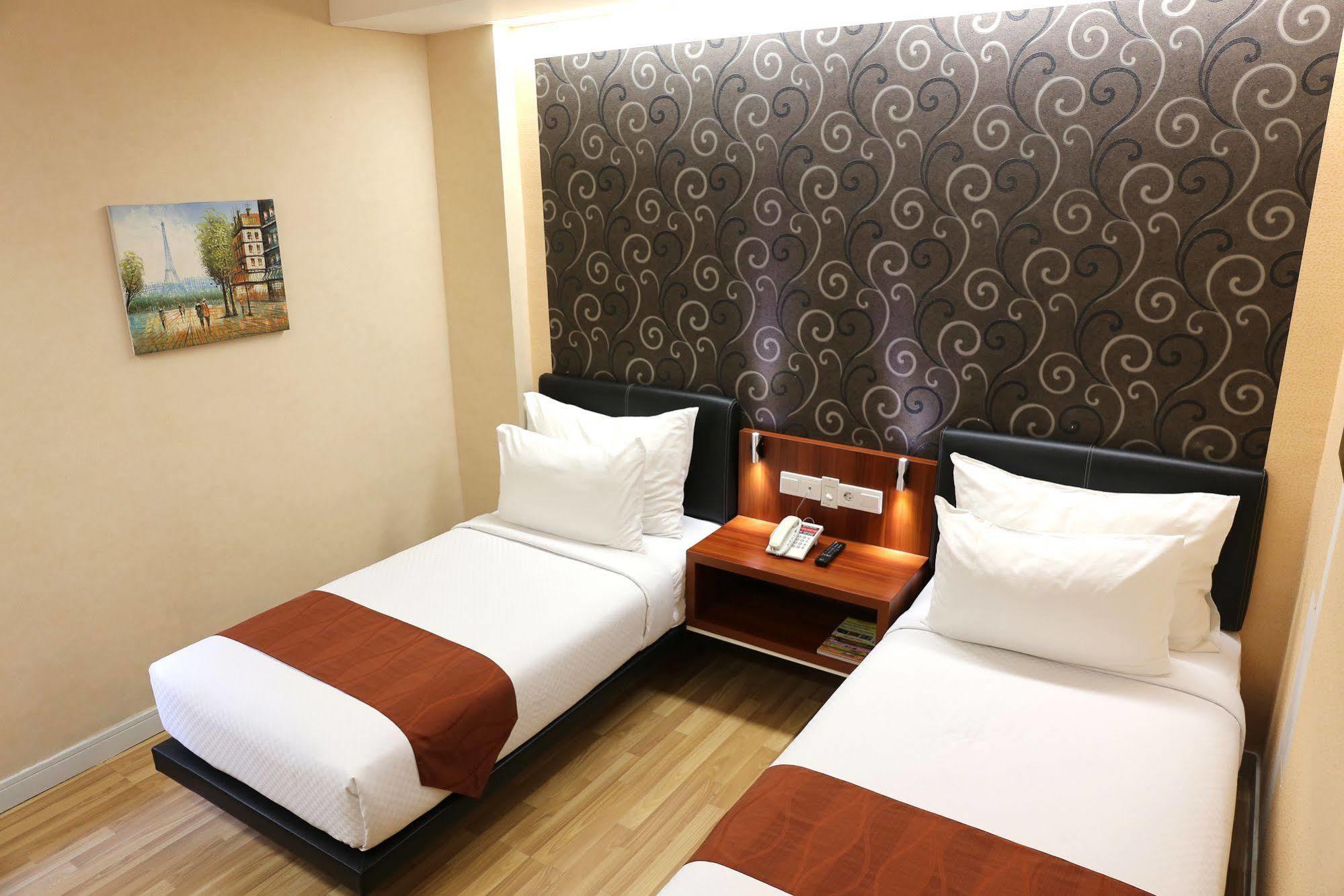 ซิตี้ฮับ โฮเต็ล แอด เกจายาน Hotel ยอกยาการ์ตา ภายนอก รูปภาพ